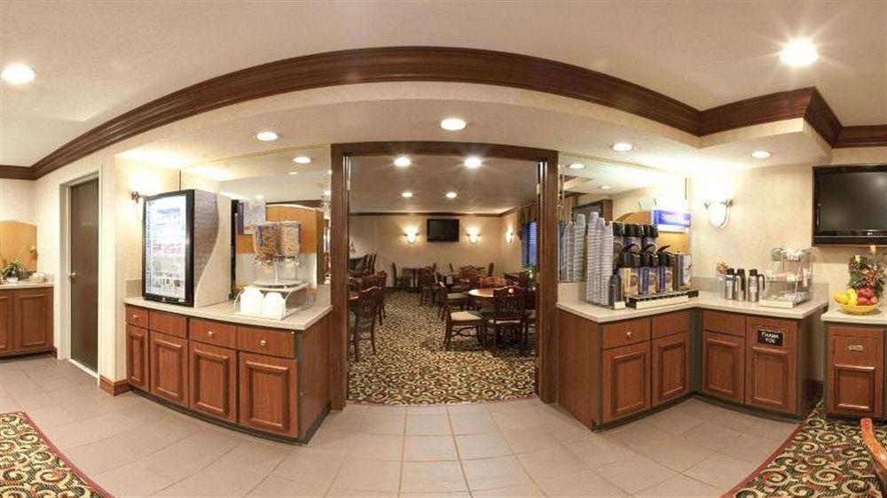Holiday Inn Express Hotel Fort Campbell-Oak Grove By Ihg Eksteriør bilde