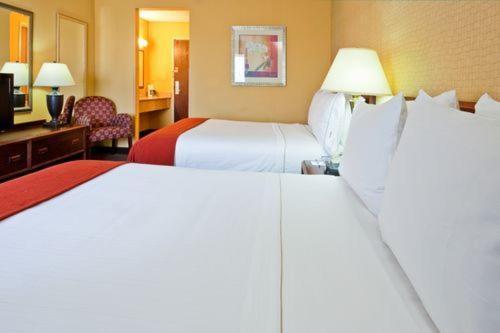 Holiday Inn Express Hotel Fort Campbell-Oak Grove By Ihg Rom bilde