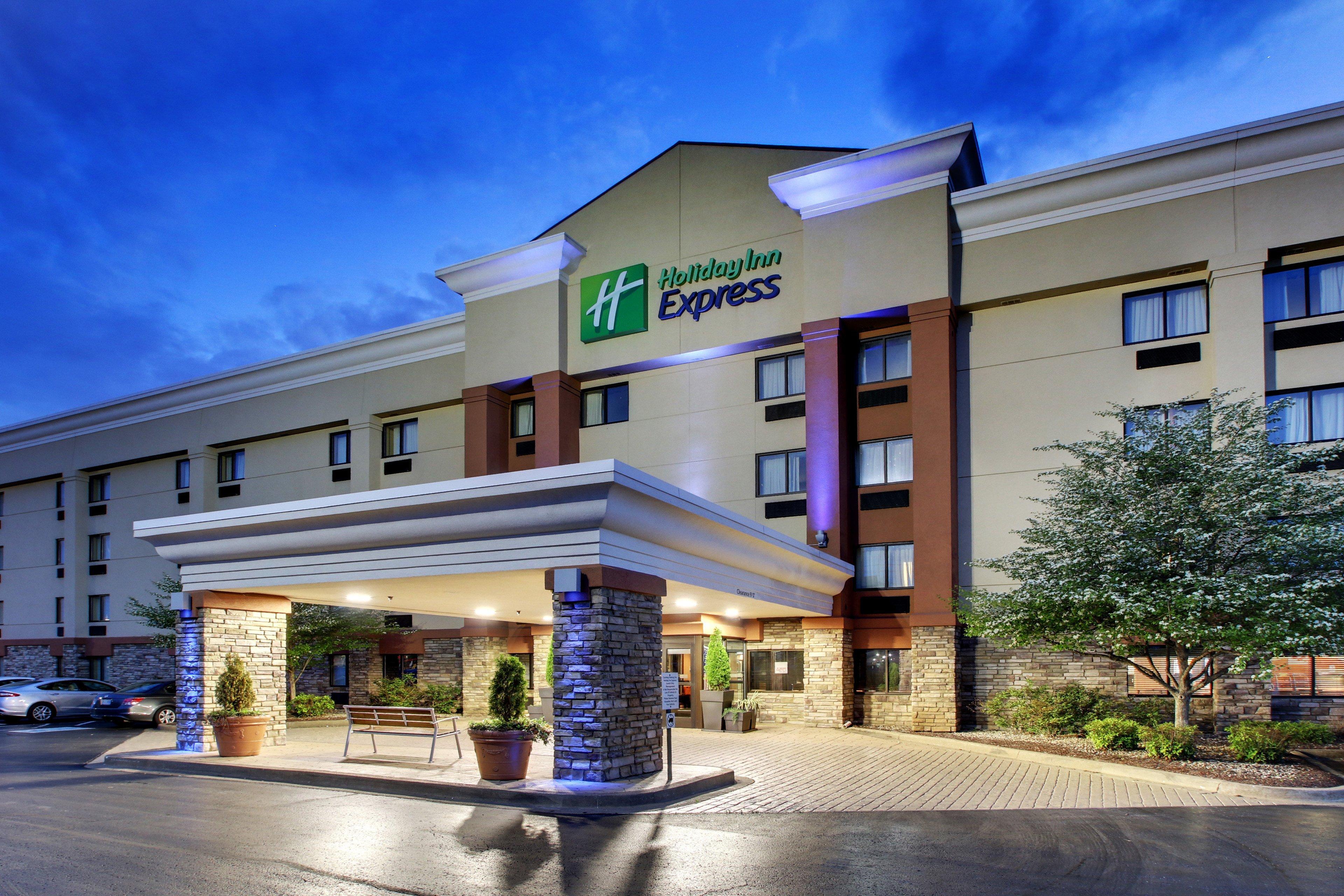 Holiday Inn Express Hotel Fort Campbell-Oak Grove By Ihg Eksteriør bilde