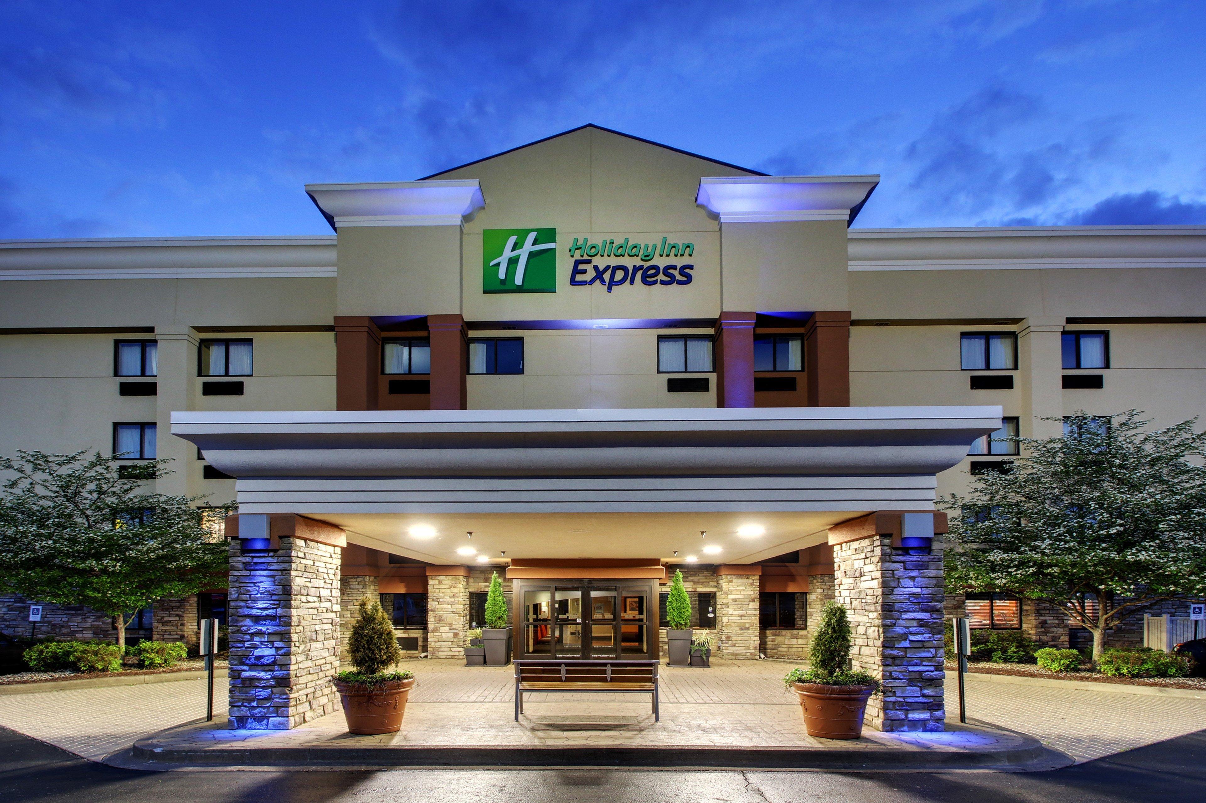 Holiday Inn Express Hotel Fort Campbell-Oak Grove By Ihg Eksteriør bilde