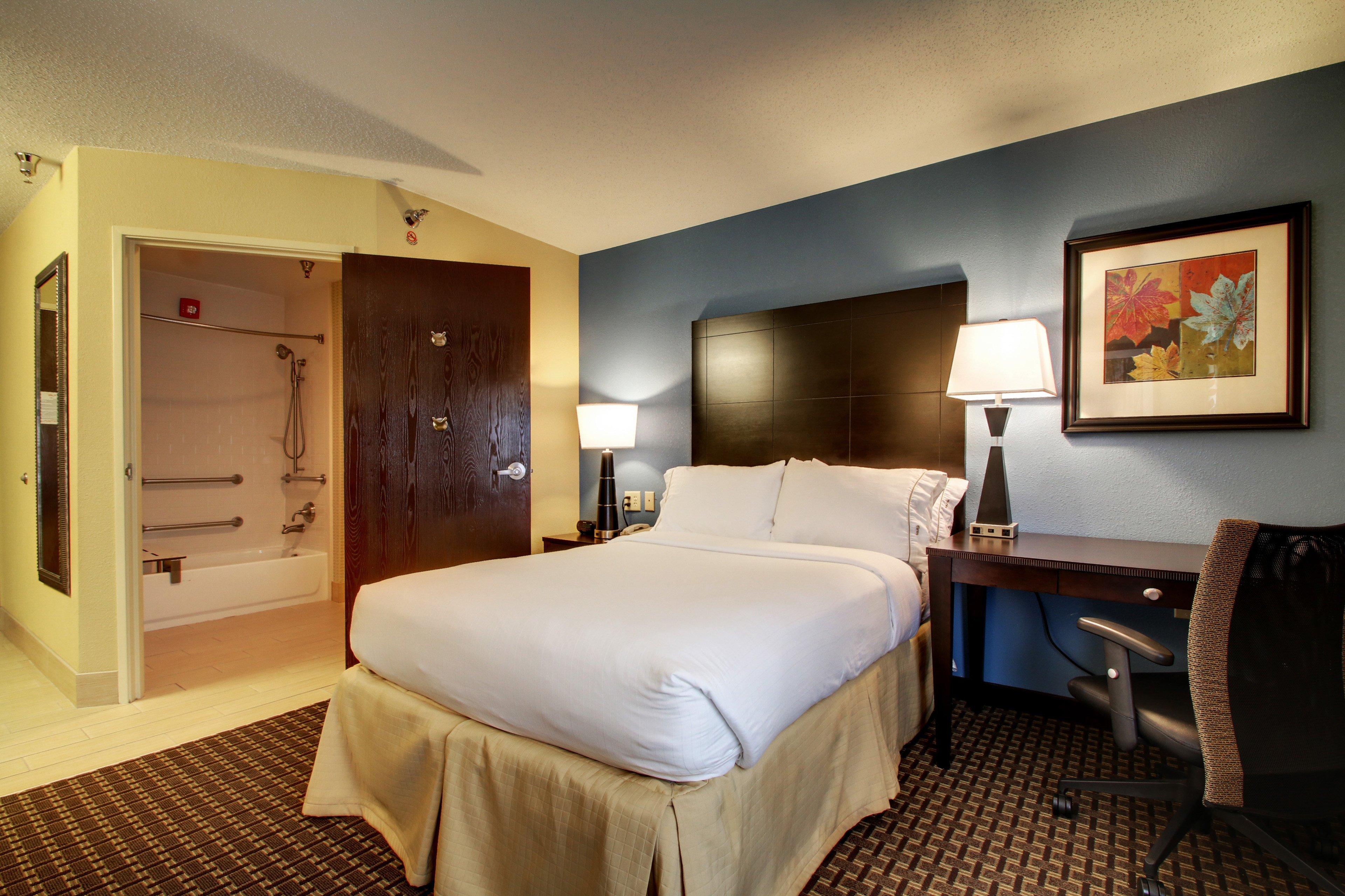 Holiday Inn Express Hotel Fort Campbell-Oak Grove By Ihg Eksteriør bilde