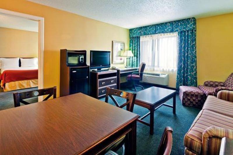 Holiday Inn Express Hotel Fort Campbell-Oak Grove By Ihg Rom bilde